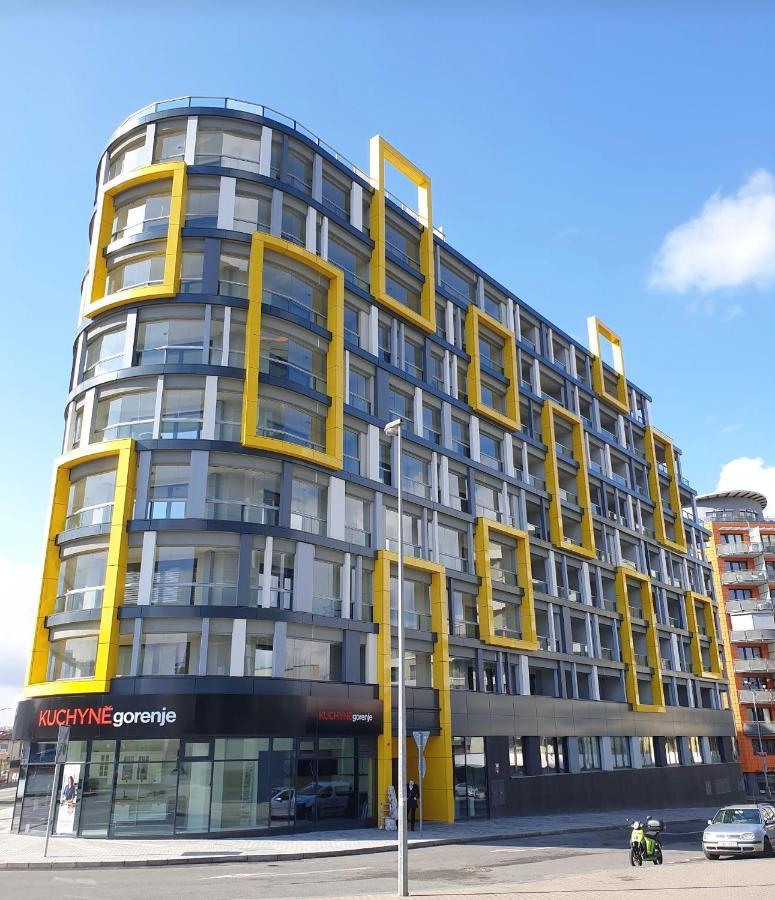 Harfa Apartment 30 Prag Exterior foto